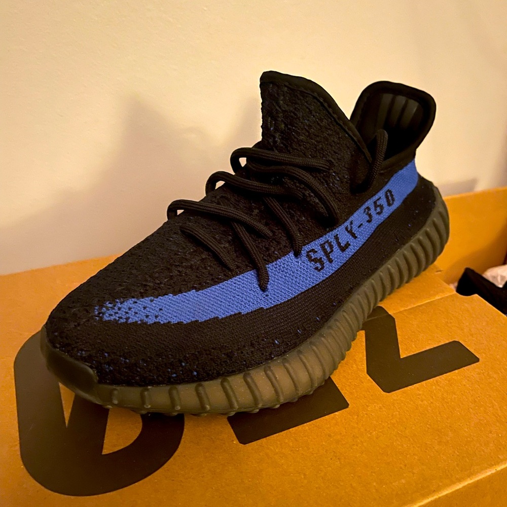 Yeezy 350 dazzling blue